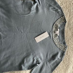 Ladies 3/4 sleeve lightweight top -faux pearl collar/ grayish blue/ tags/